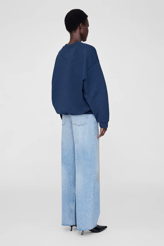 Jaci Sweatshirt Paris in Washed Navy