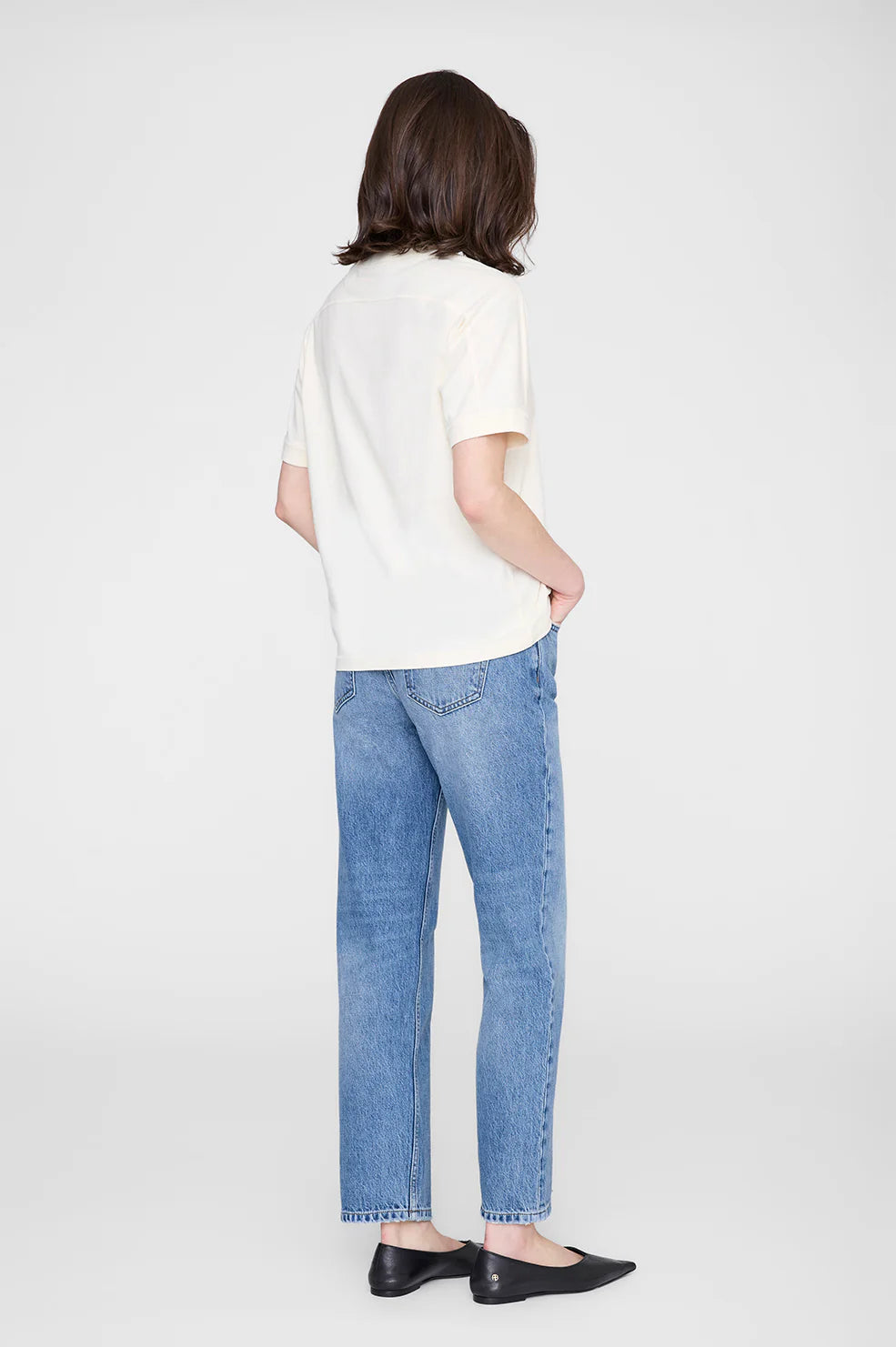 Jaylin Tee Collegiate in Washed Cream