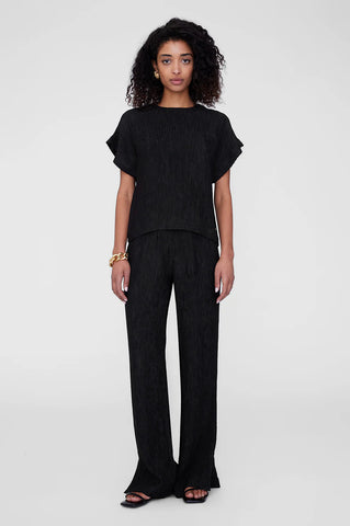 Jollie Top in Black Crinkle