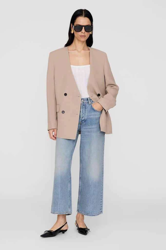 Maron Blazer in Fawn