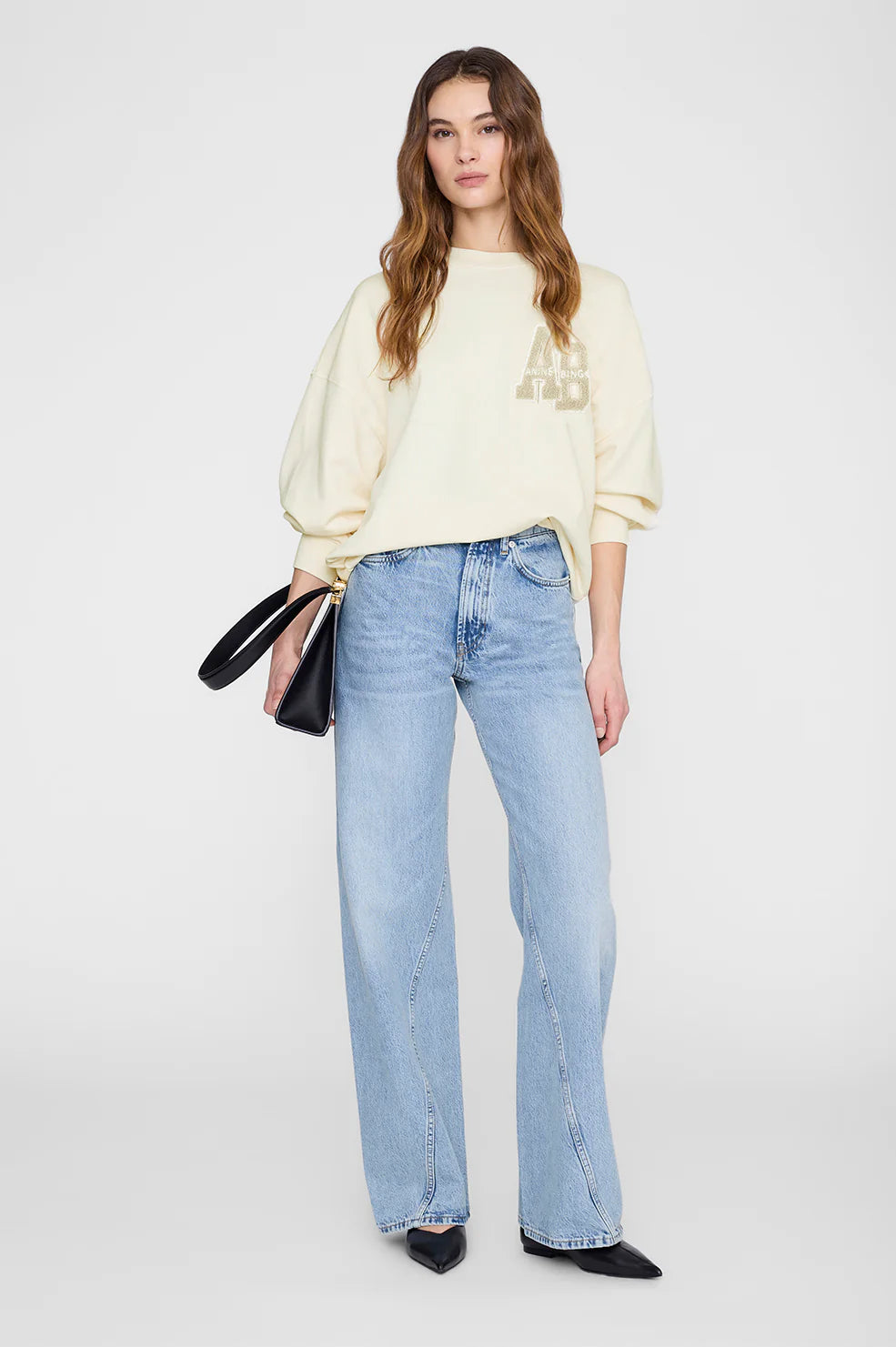 Miles Sweatshirt Letterman in Cream