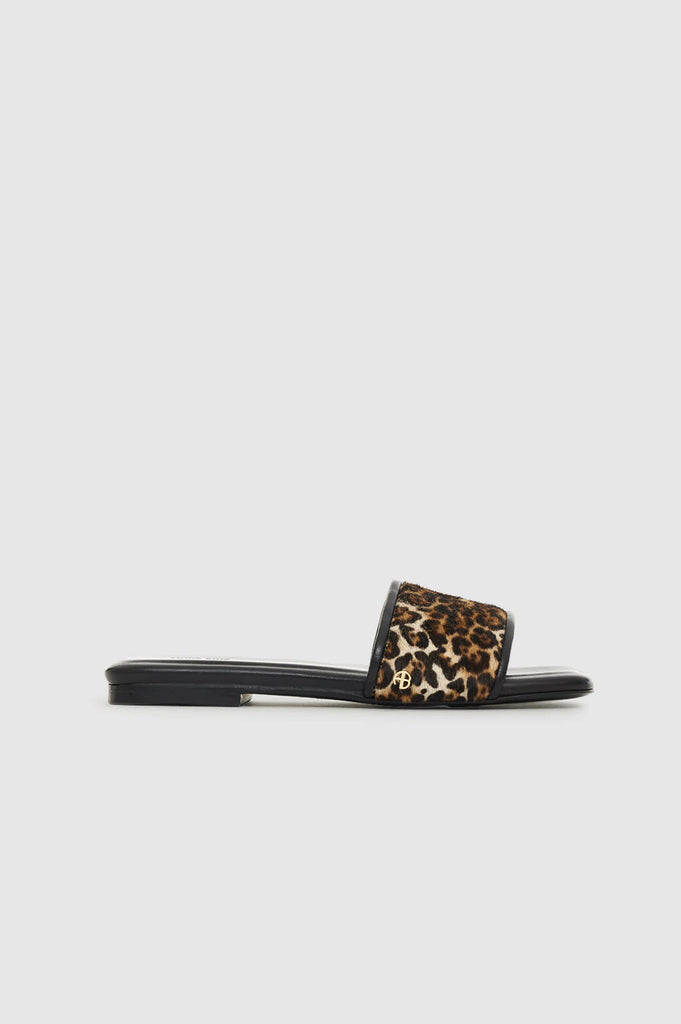 Ria Slides in Leopard