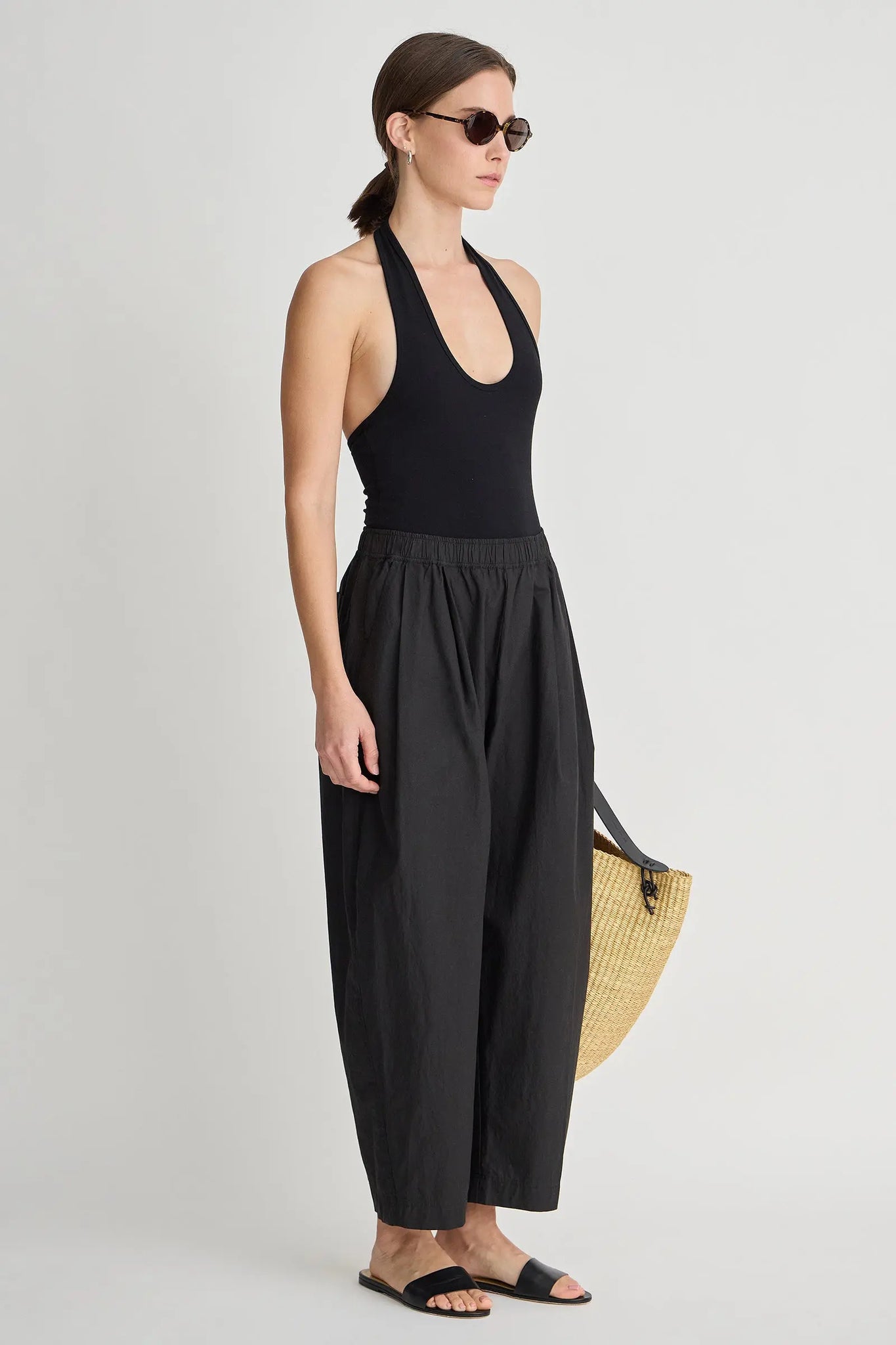 Spa Pleat Pant in Black