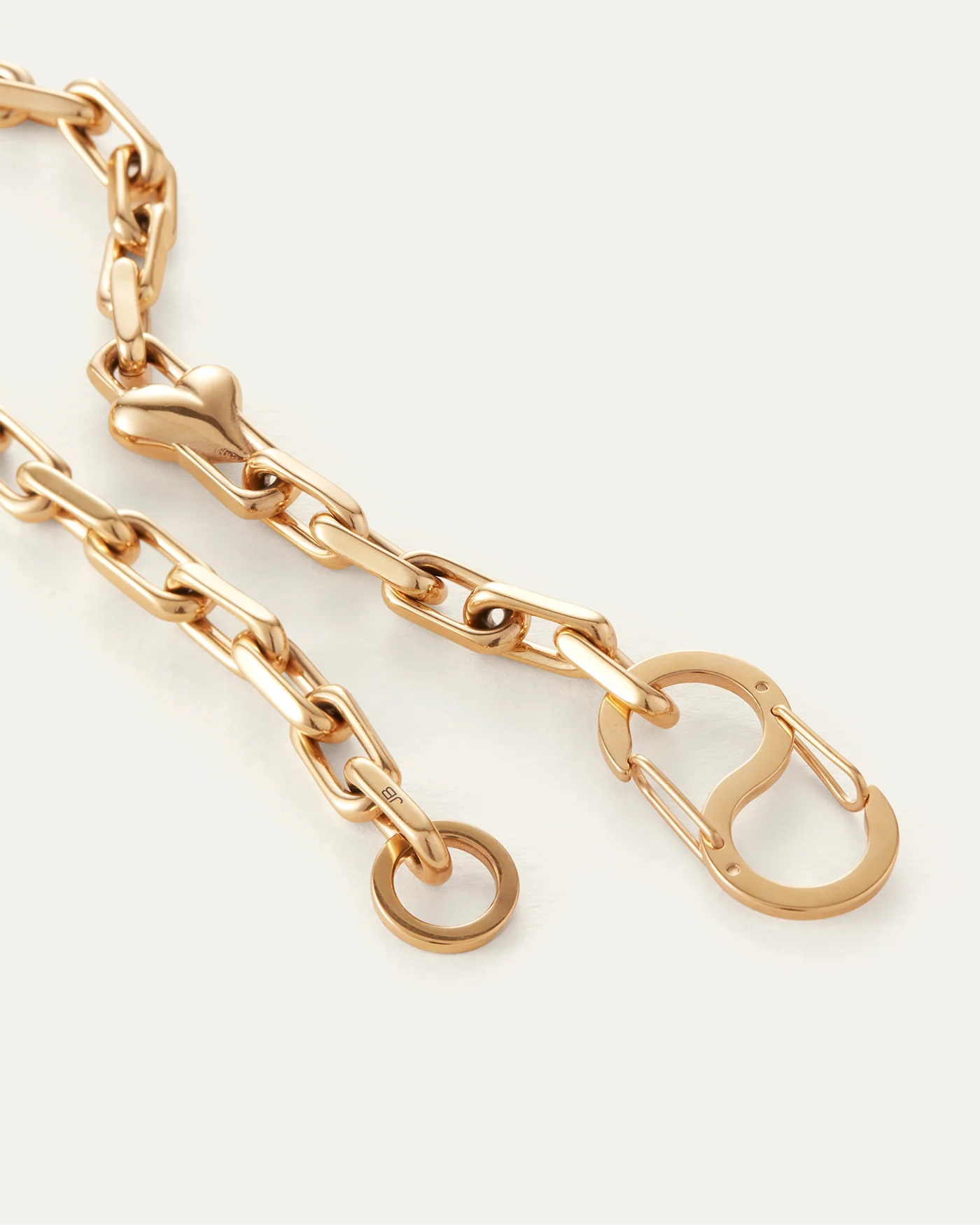 Art Heart Chain Necklace in Gold