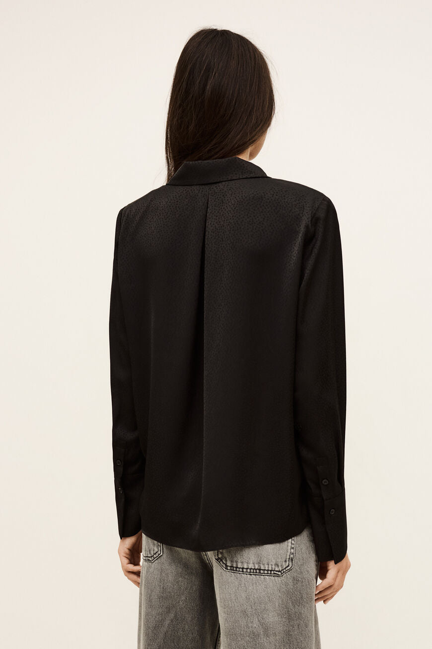 Itsey Shirt. Noir