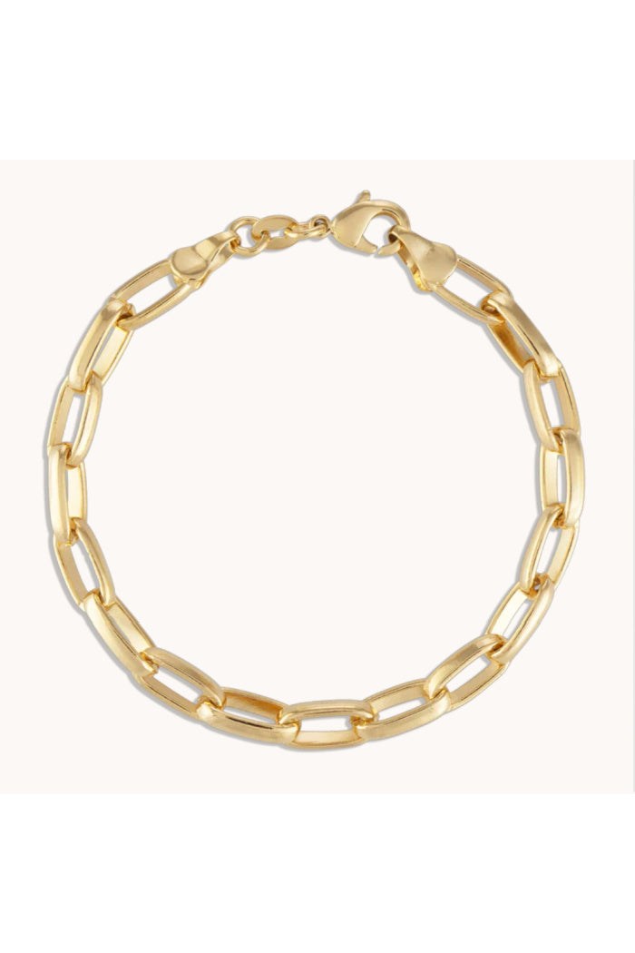 Oval Link Bracelet in Gold - 6.5"