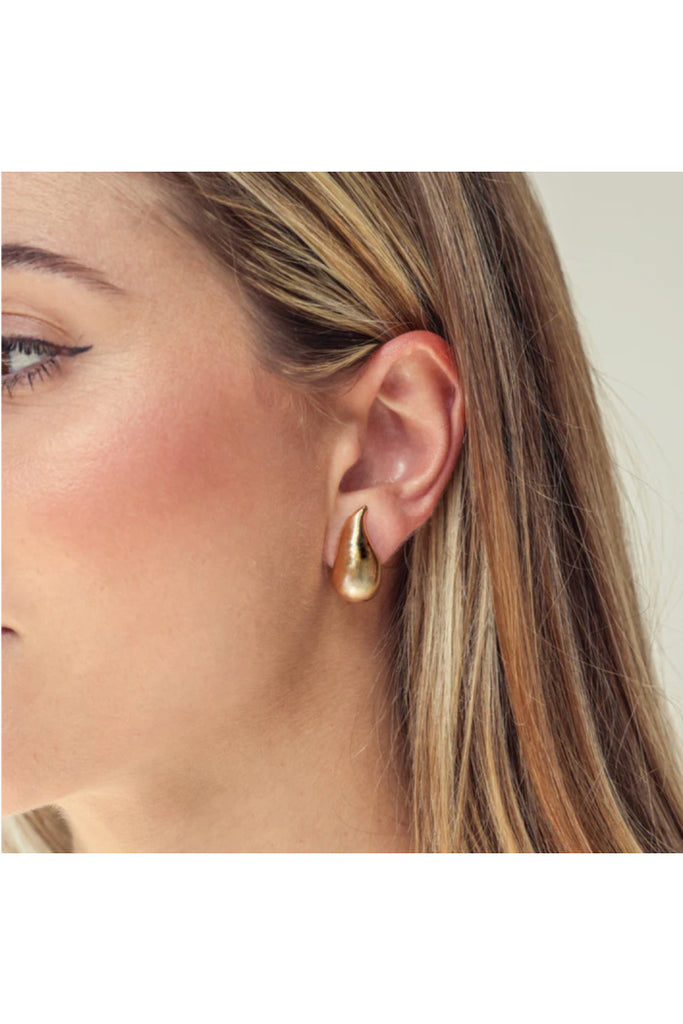 Hailey Earrings in Gold