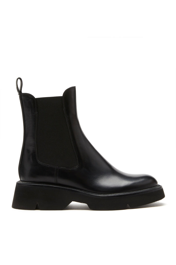 Benbase Leather Boot in Black