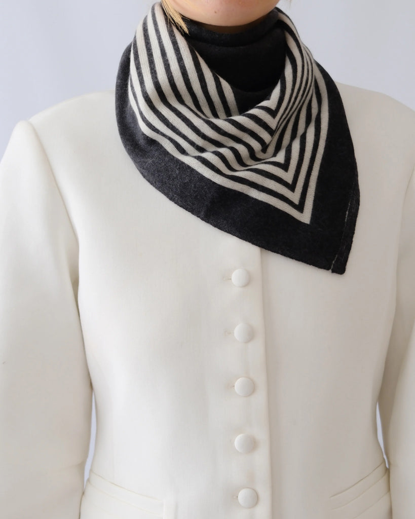 CASHMERE STRIPED SCARF | BLACK | 65 CM