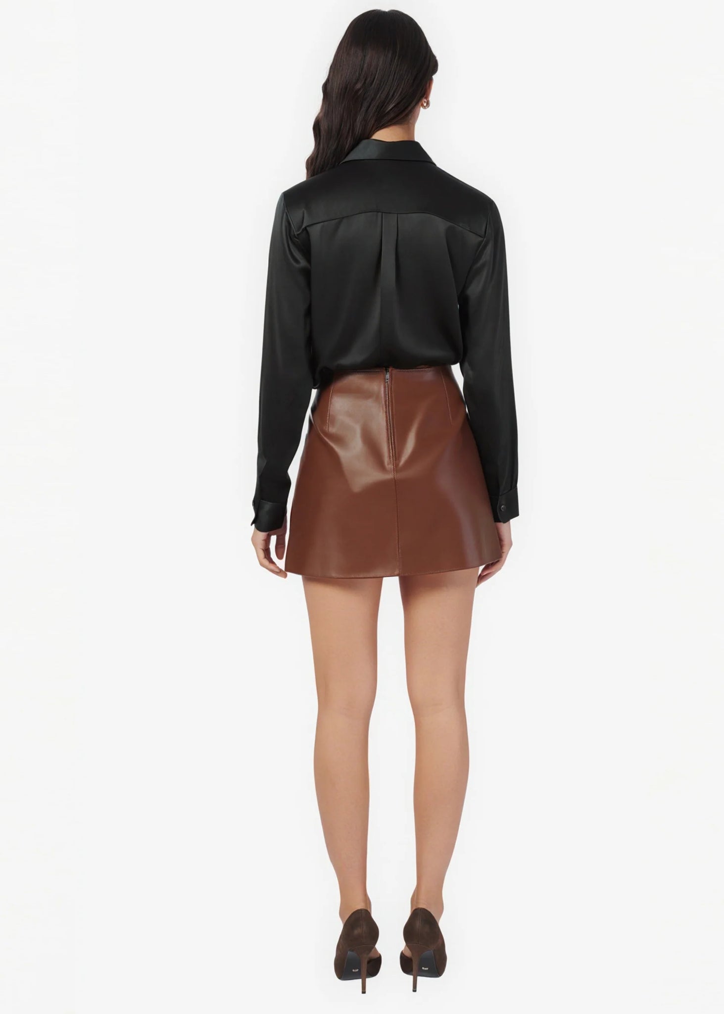 Cillian Genuine Leather Mini Skirt in Mousse