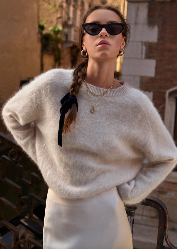 Niall Cashmere Sweater in Oat