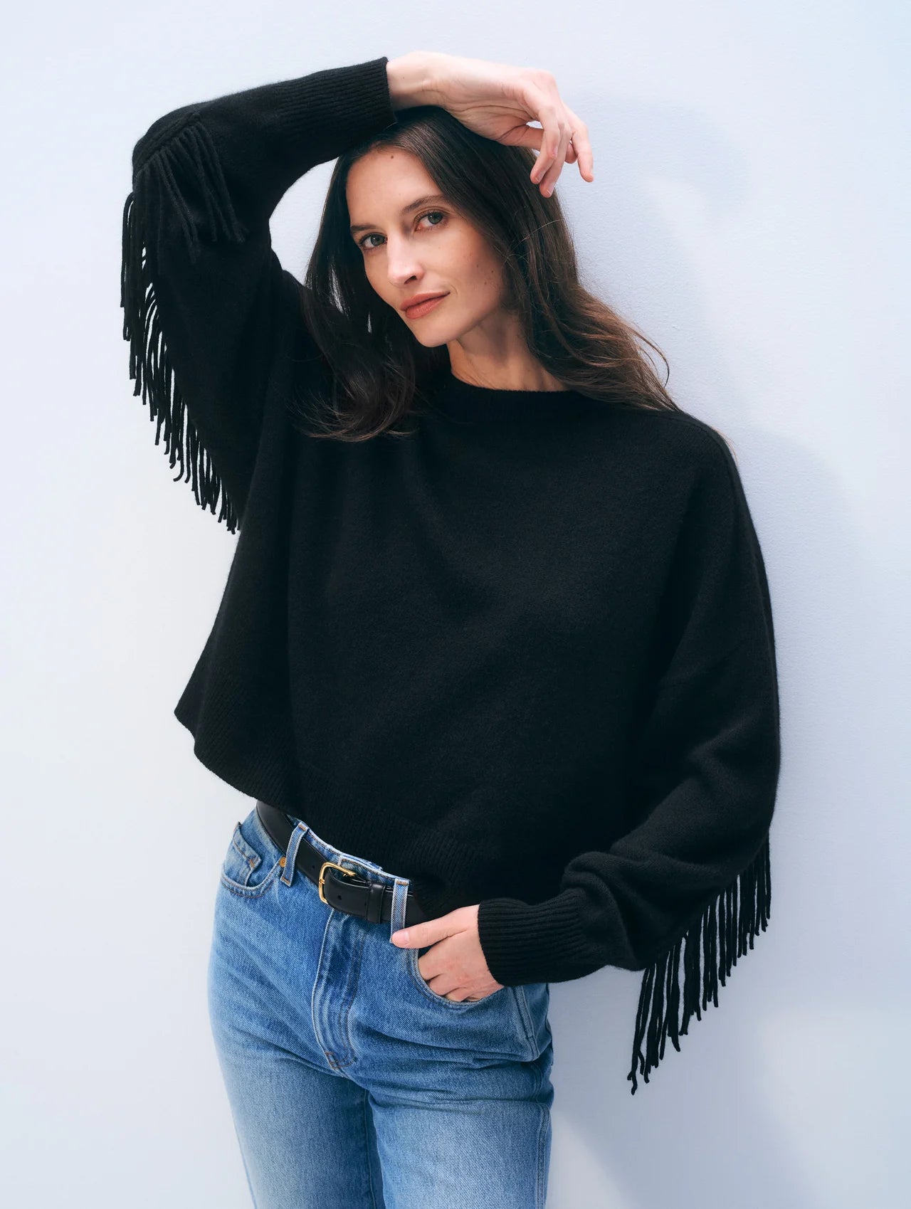 Cashmere Blend Luxe Fringe Crewneck in Black