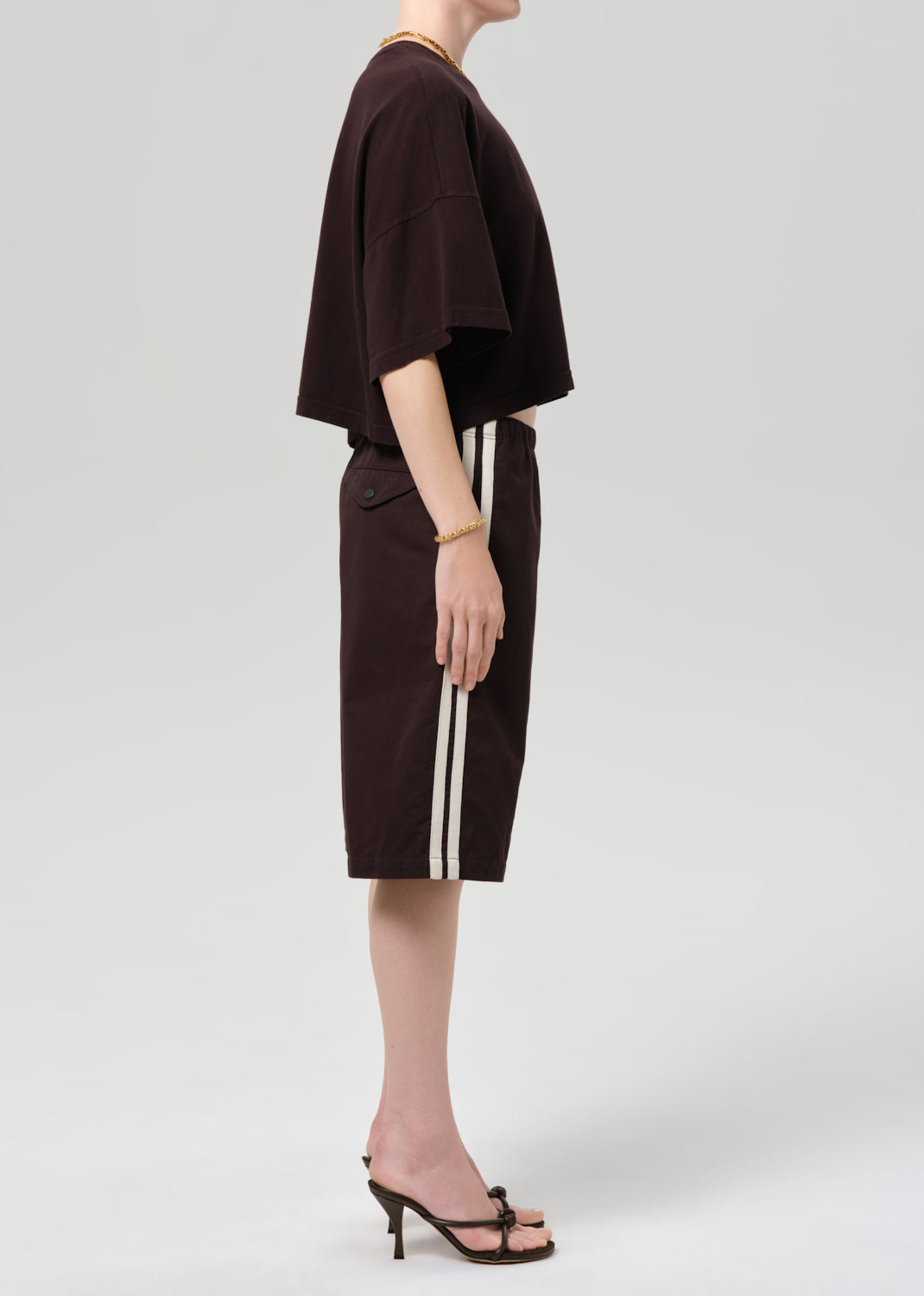 Anais Pull On Track Short in Chocolate