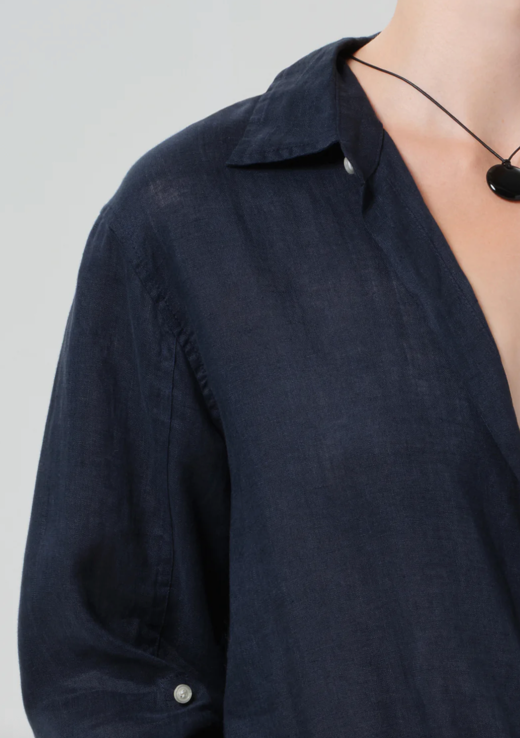 Kayla Shrunken Linen Shirt in True Navy