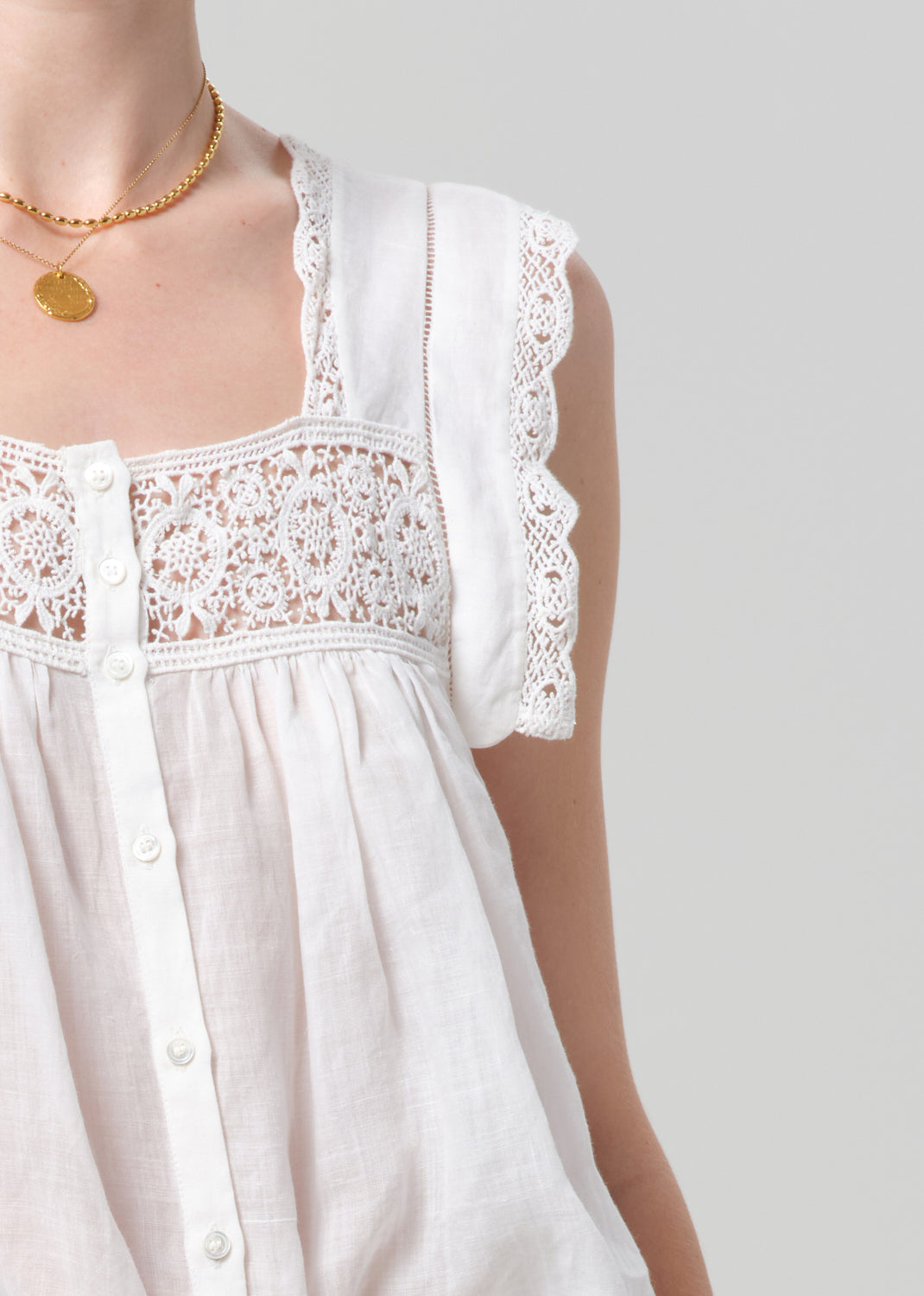 Mia Embroidered Top in White