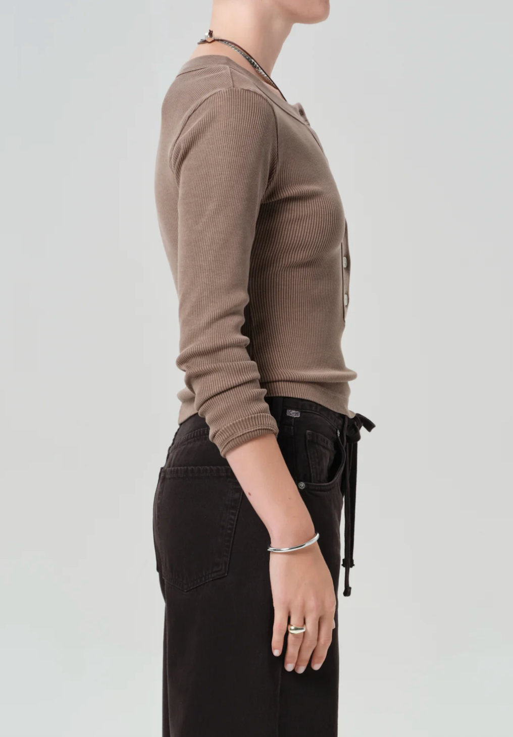 Varra Henley in Cocoa