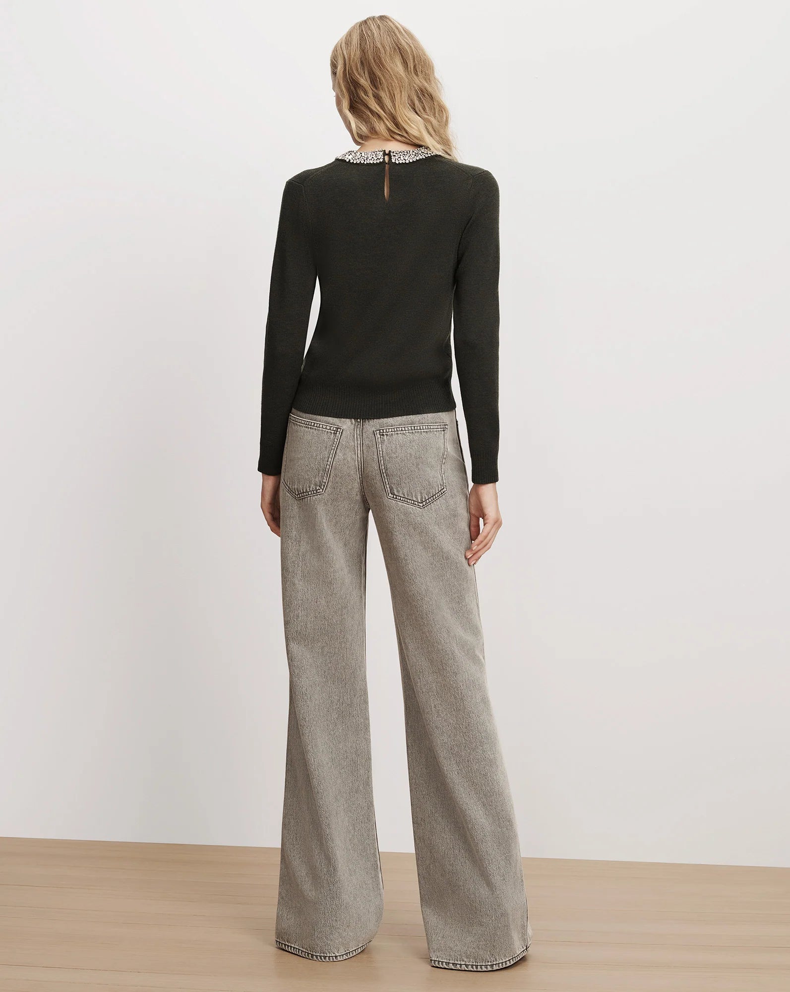 Daro Embellished Sweater in Green Shadow