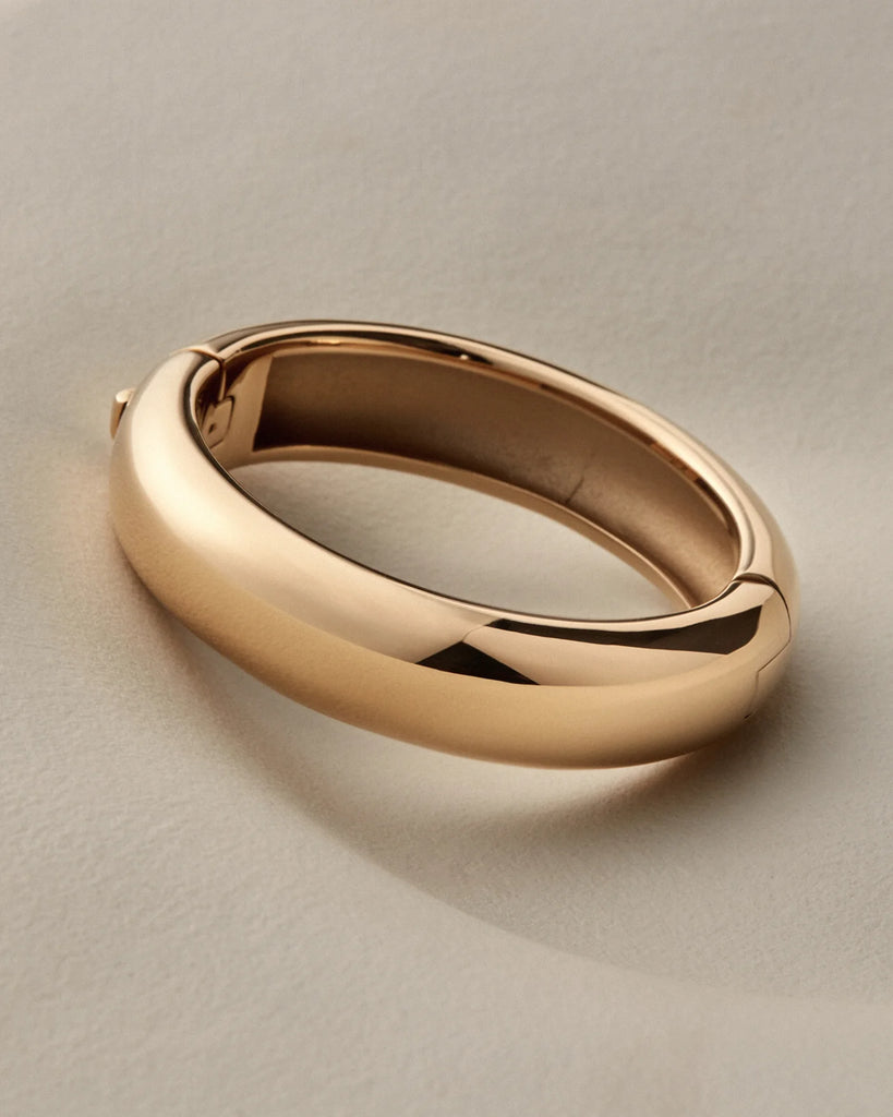 Gemma Bangle in Gold