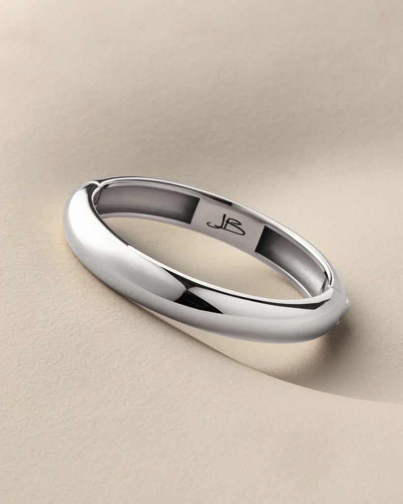 Gia Mega Bangle in Silver