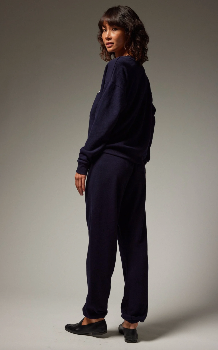 Heart Sweatshirt in Navy/White