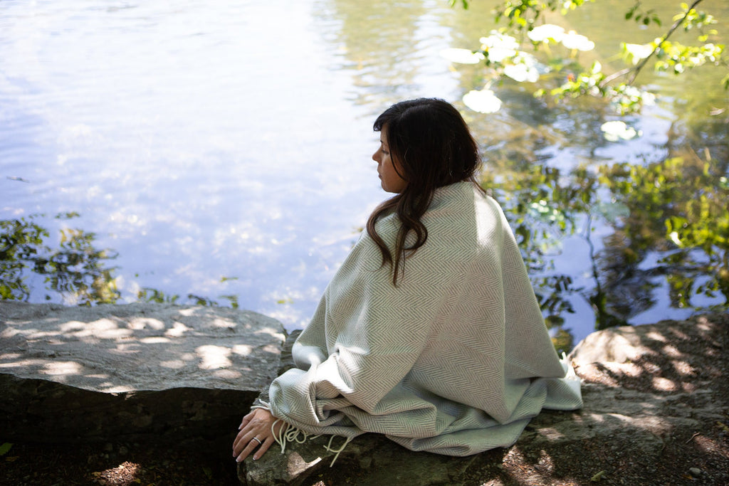 Heritage Throw in Fog