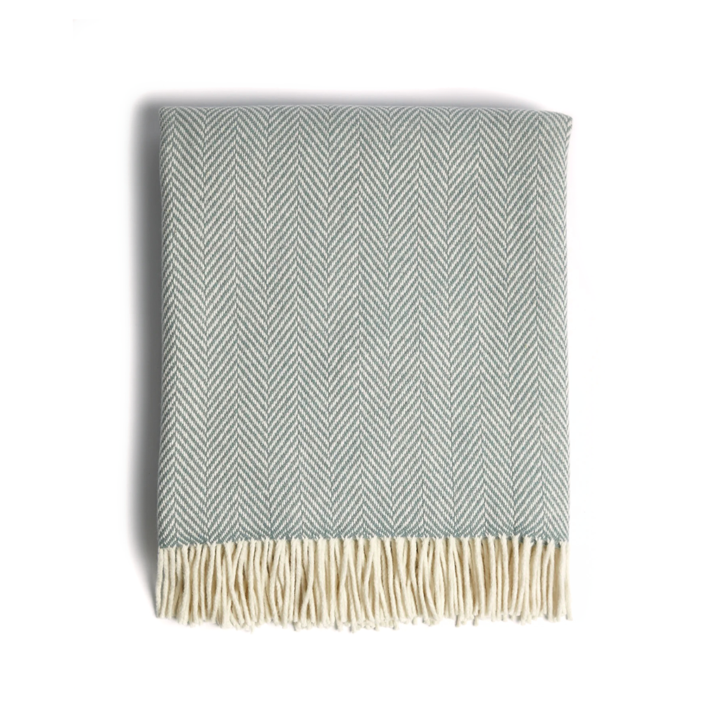 Heritage Throw in Seafoam
