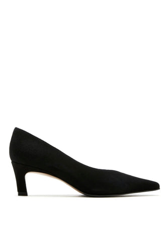 Beckham Suede Pump in Black