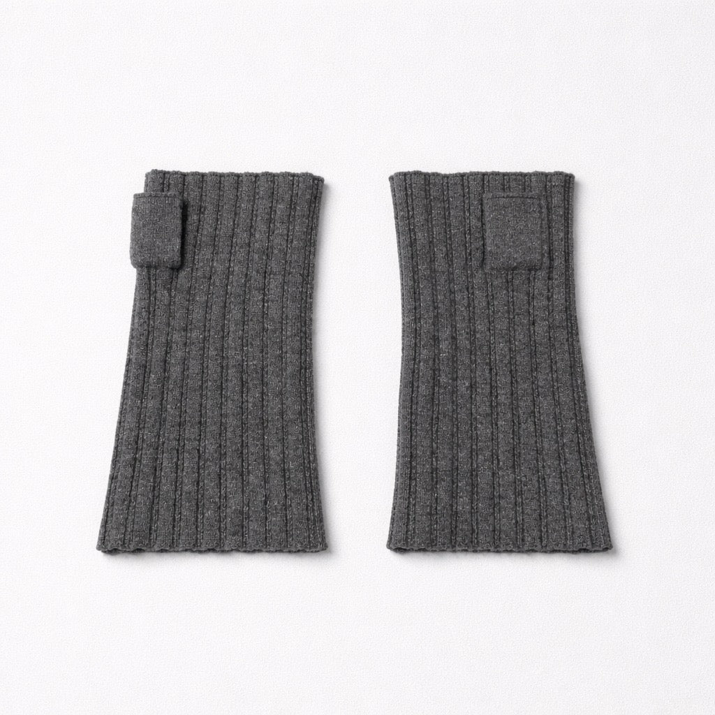 Luxe Ribbed Wrist Warmers in Mid Grey