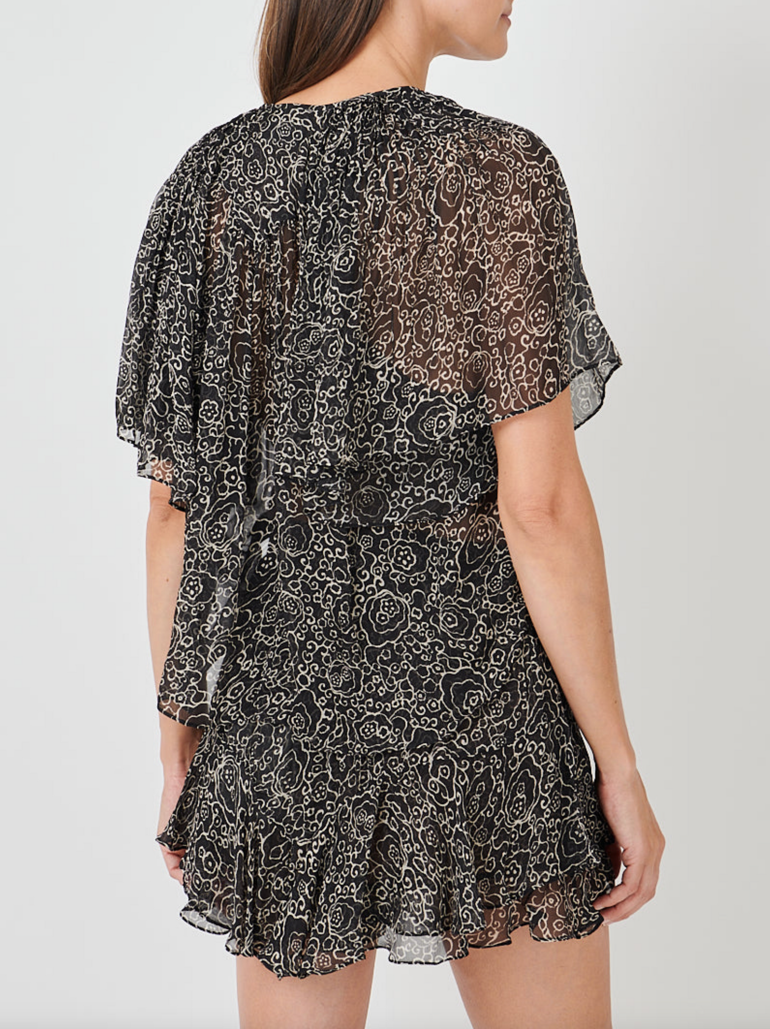Sornel Shorts in Black/Ecru