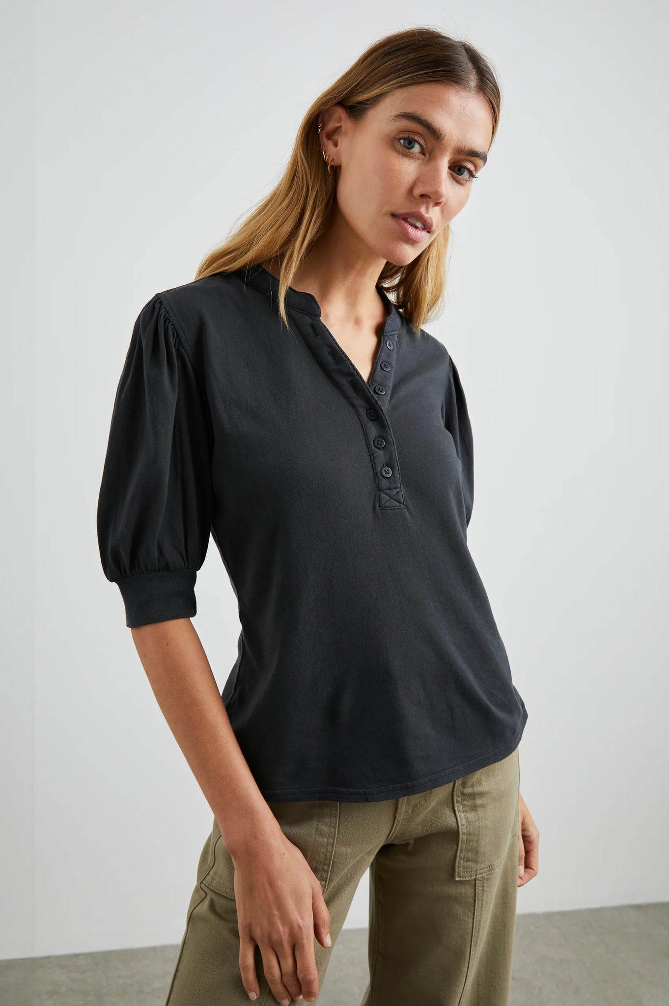 Jewel Top in Washed Black