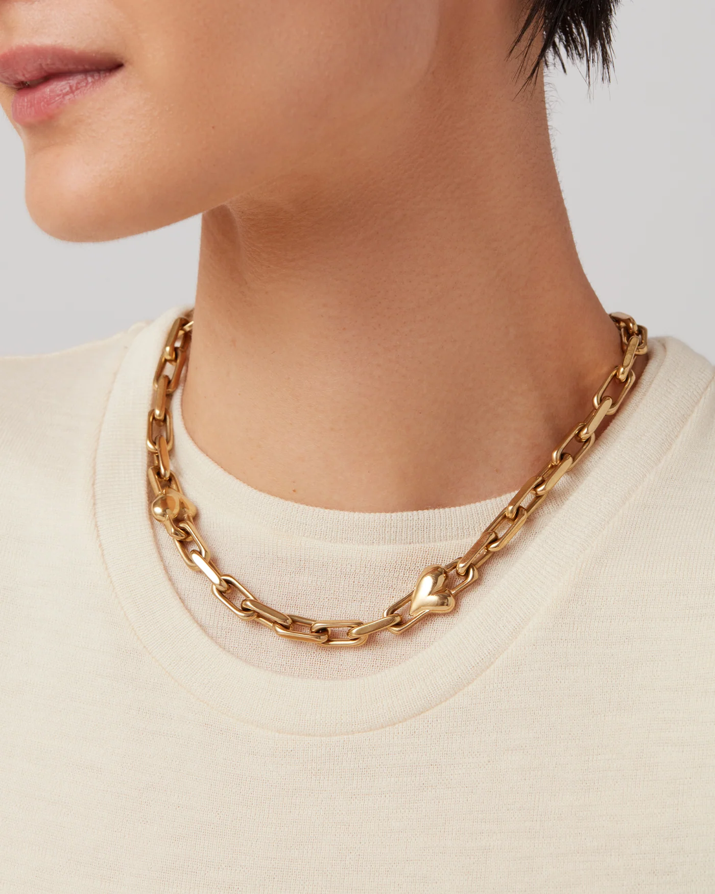 Art Heart Chain Necklace in Gold
