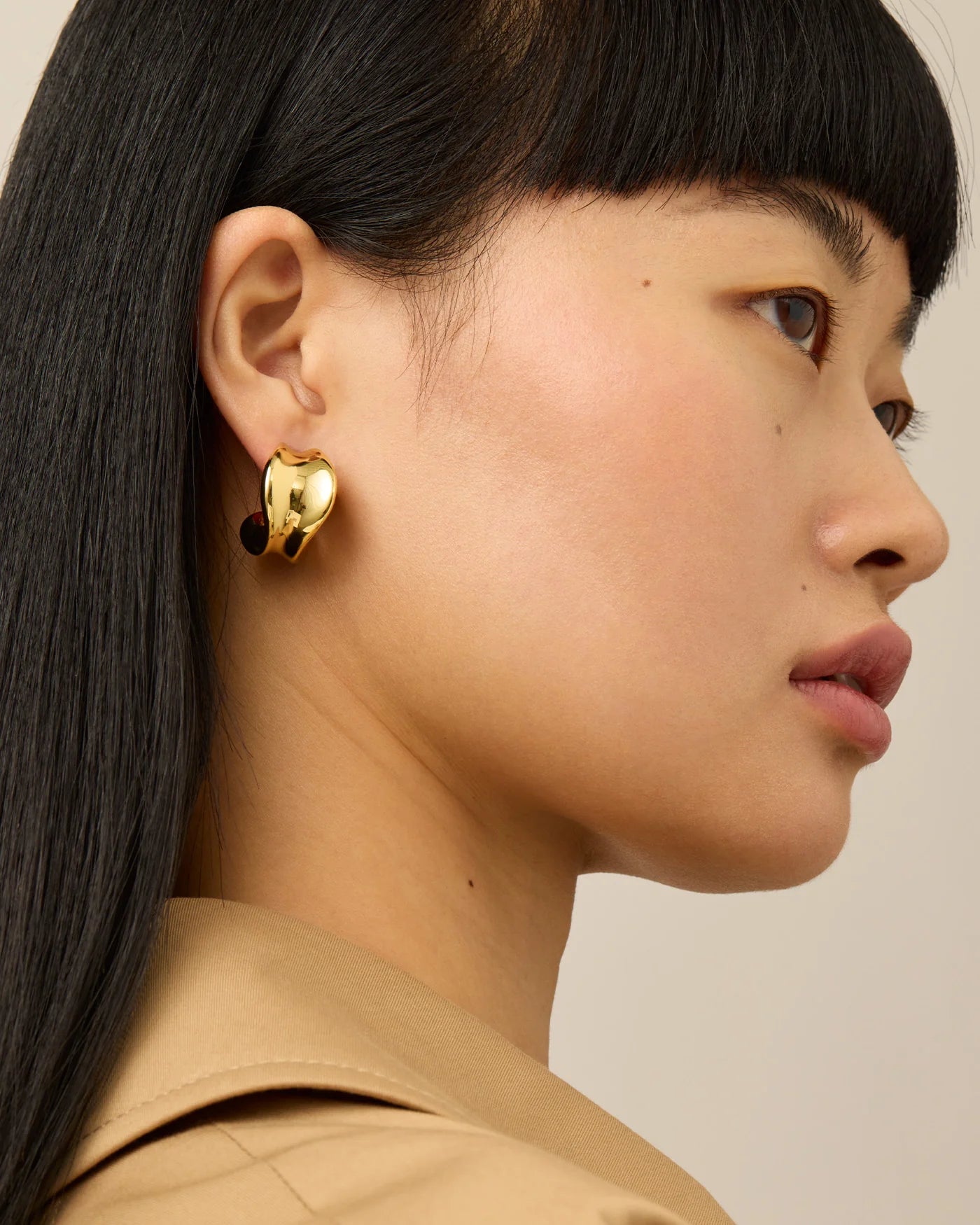 Chunky Doune Hoops in Gold