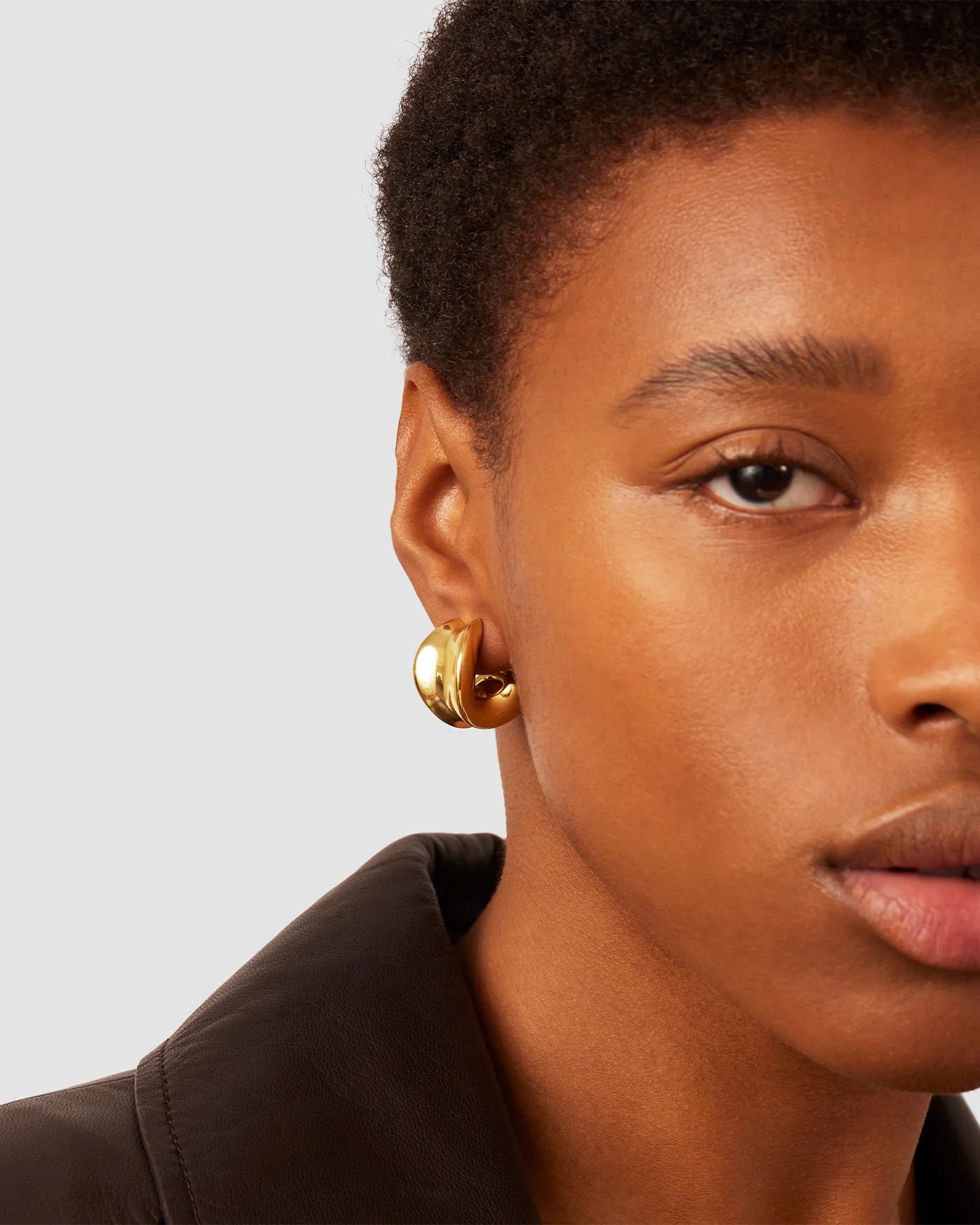 Chunky Doune Hoops in Gold