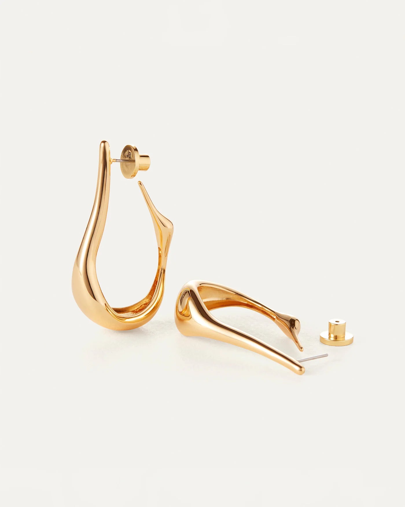 Colette Hoops in Gold