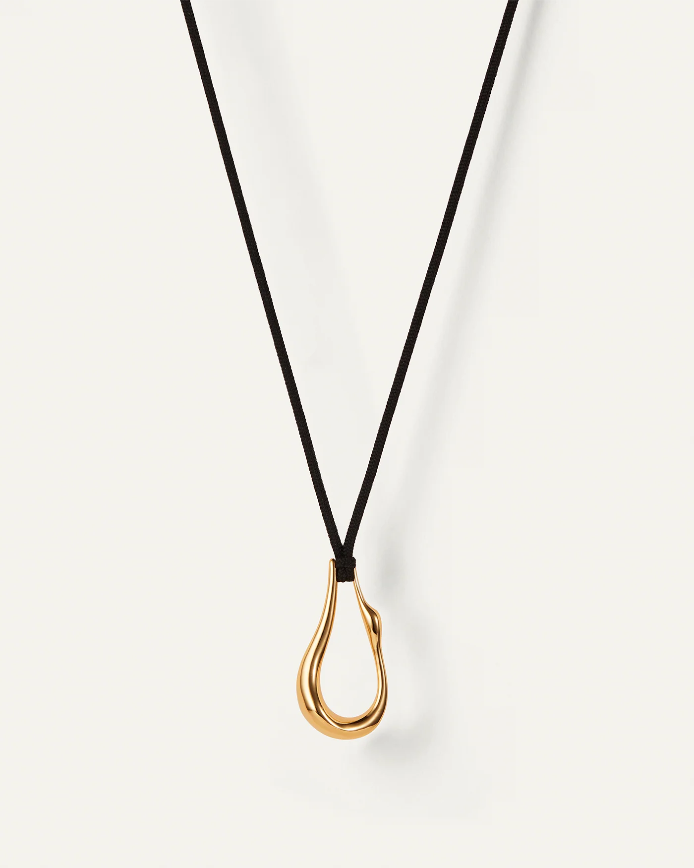 Egret Rope Necklace in Gold