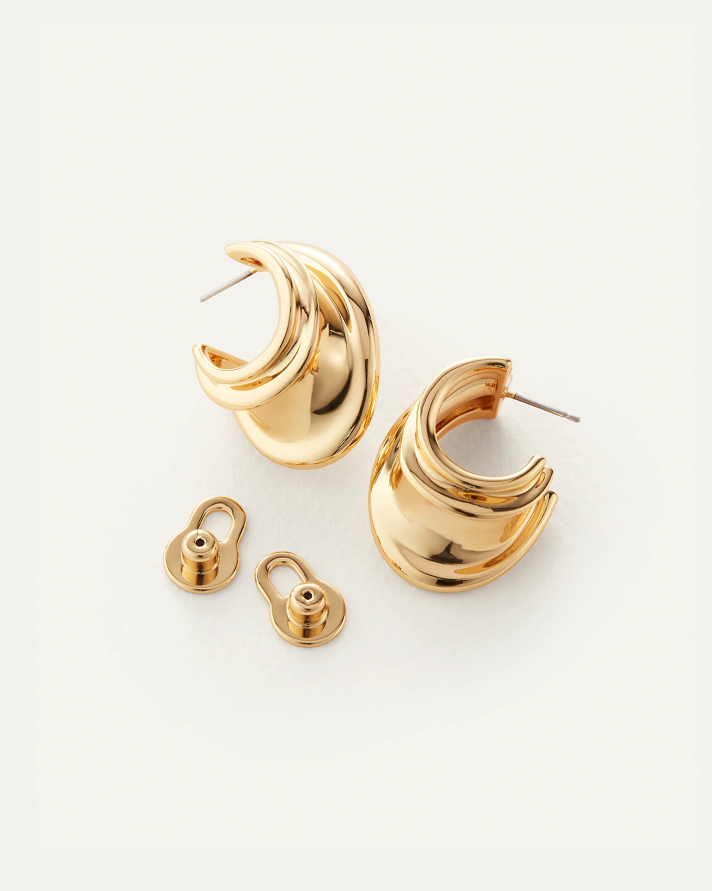 Leona Hoops in Gold