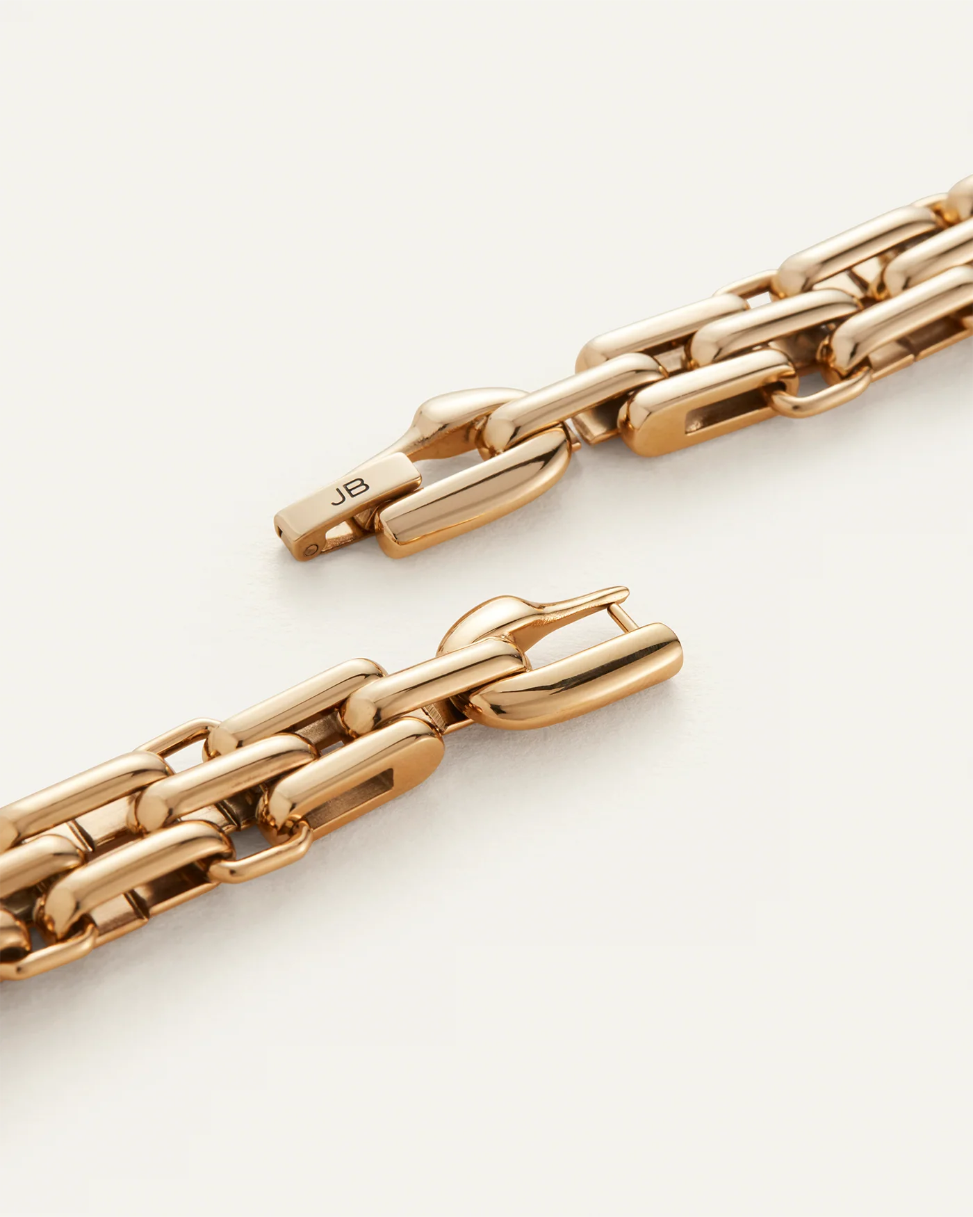 Slim Penelope Bracelet in Gold