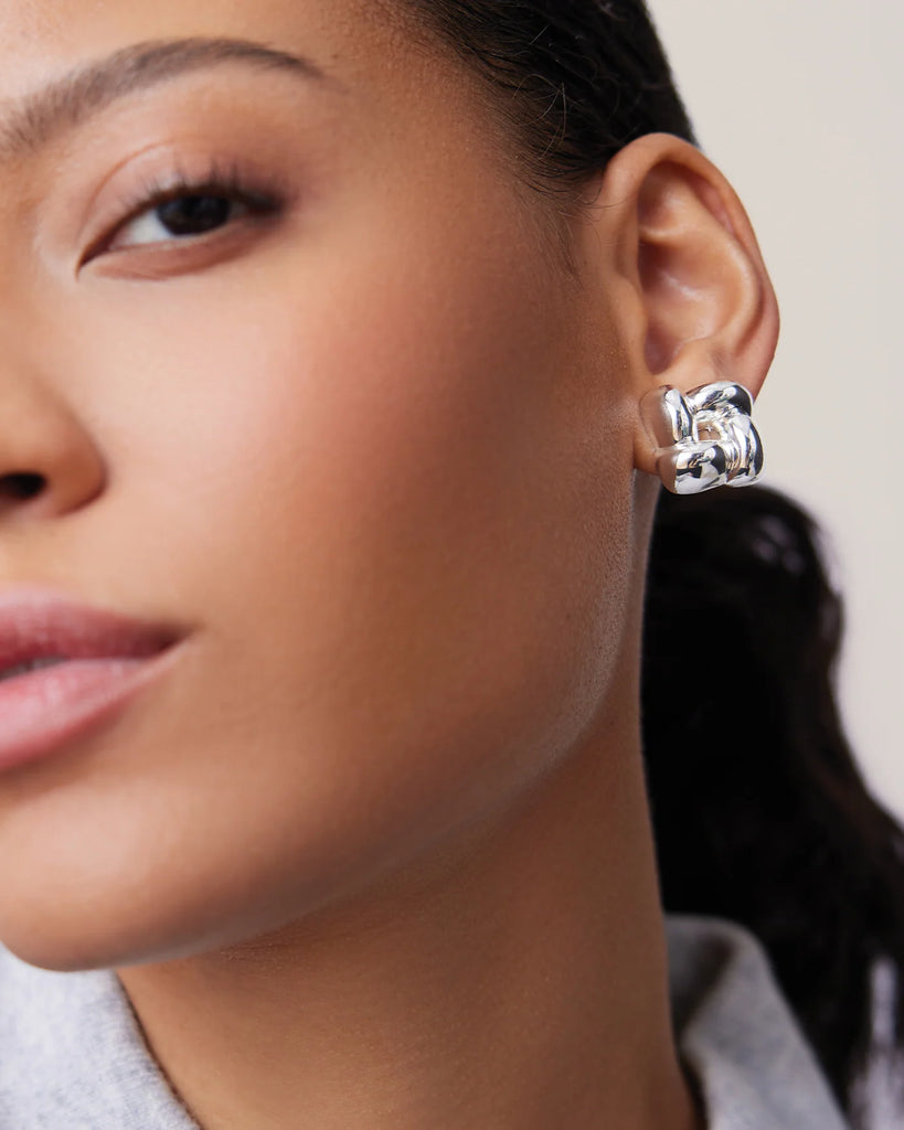 Small Woven Square Earrings in Silver