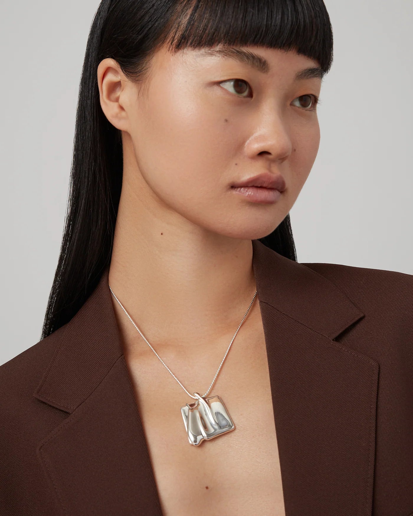 Sundra Pendant Necklace Large in Silver