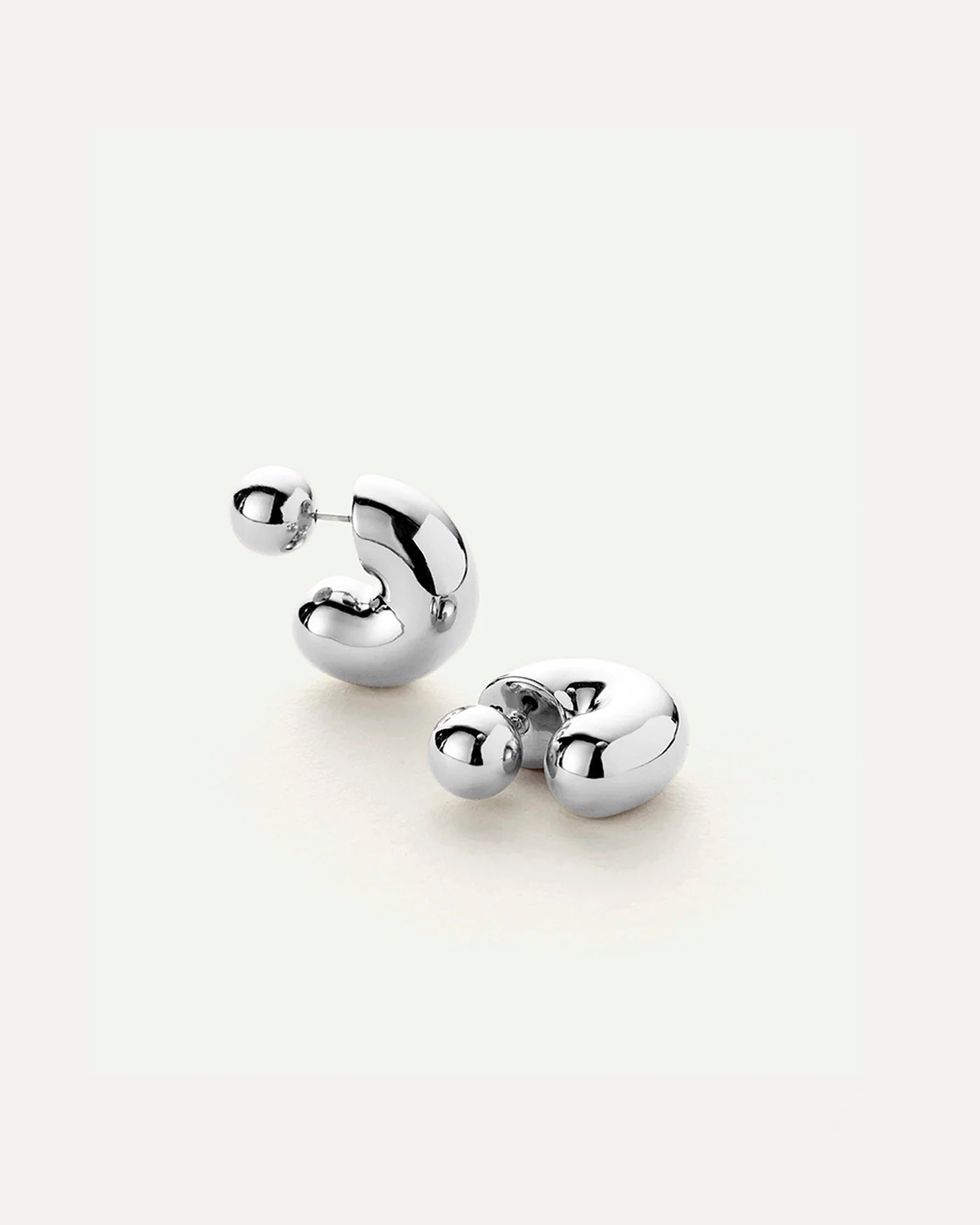 Tome Hoops Medium in Silver