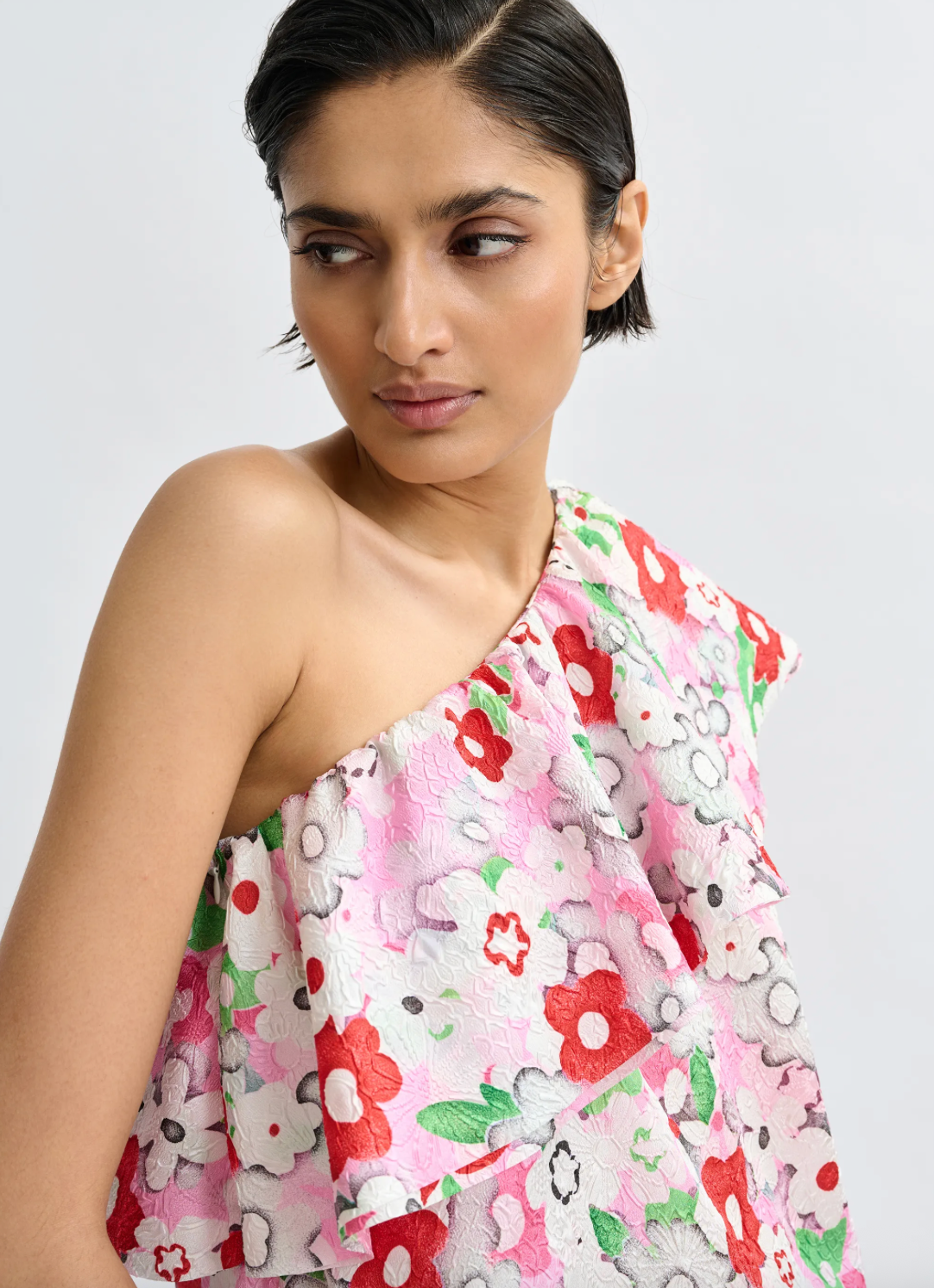 Jiland Asymmetric Ruffle Top in Off-White and Multicolor