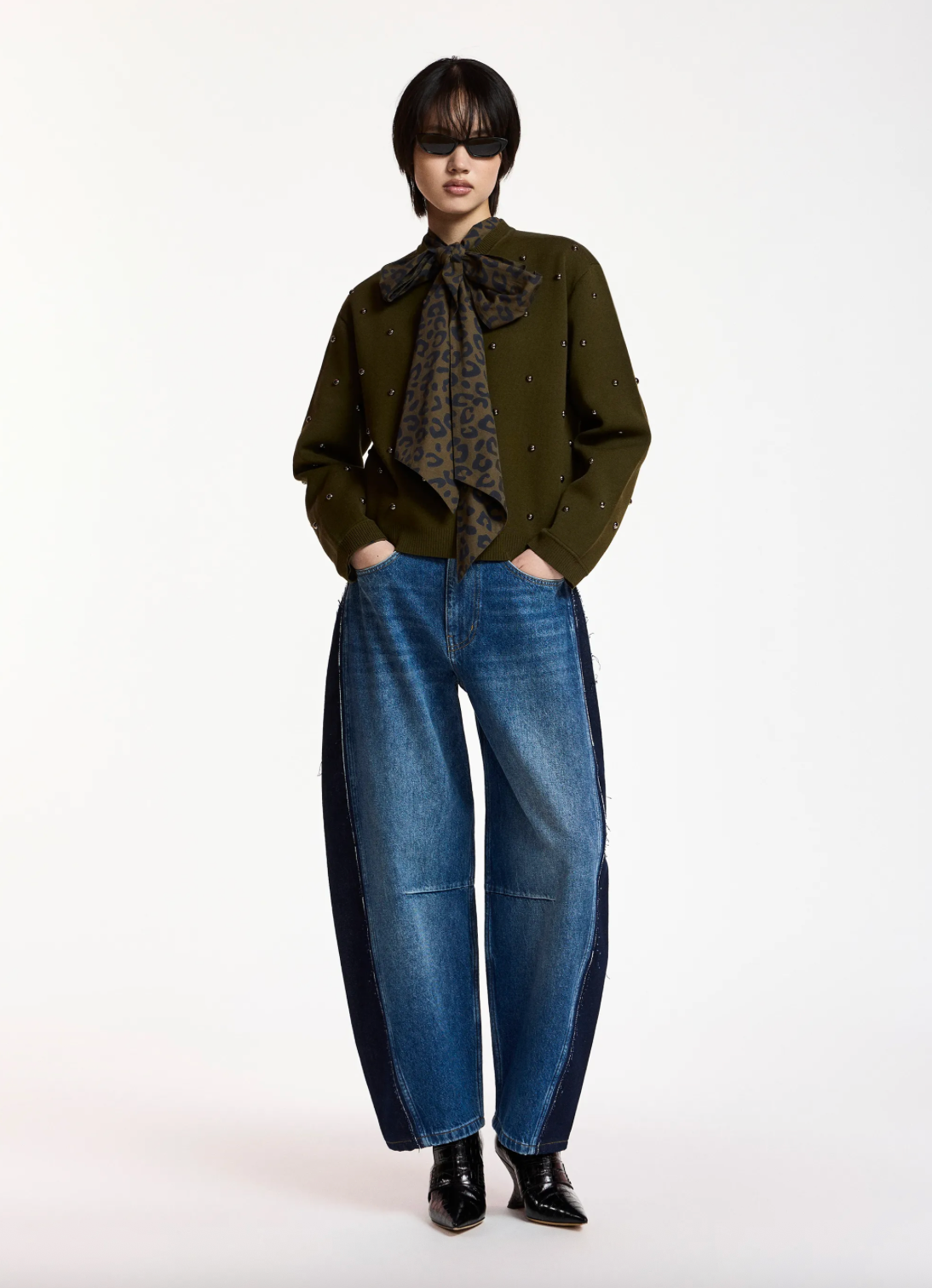 Klou Pullover with Studs in Khaki Mission