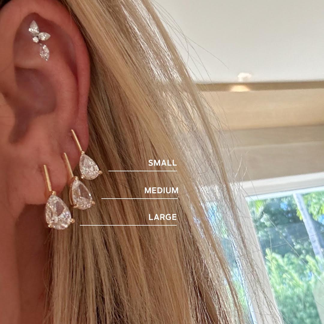 Linea Pear Stud in Gold | Large