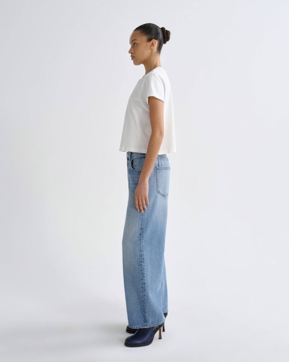 Low Curve Crop Jean (Flyweight) in Chord