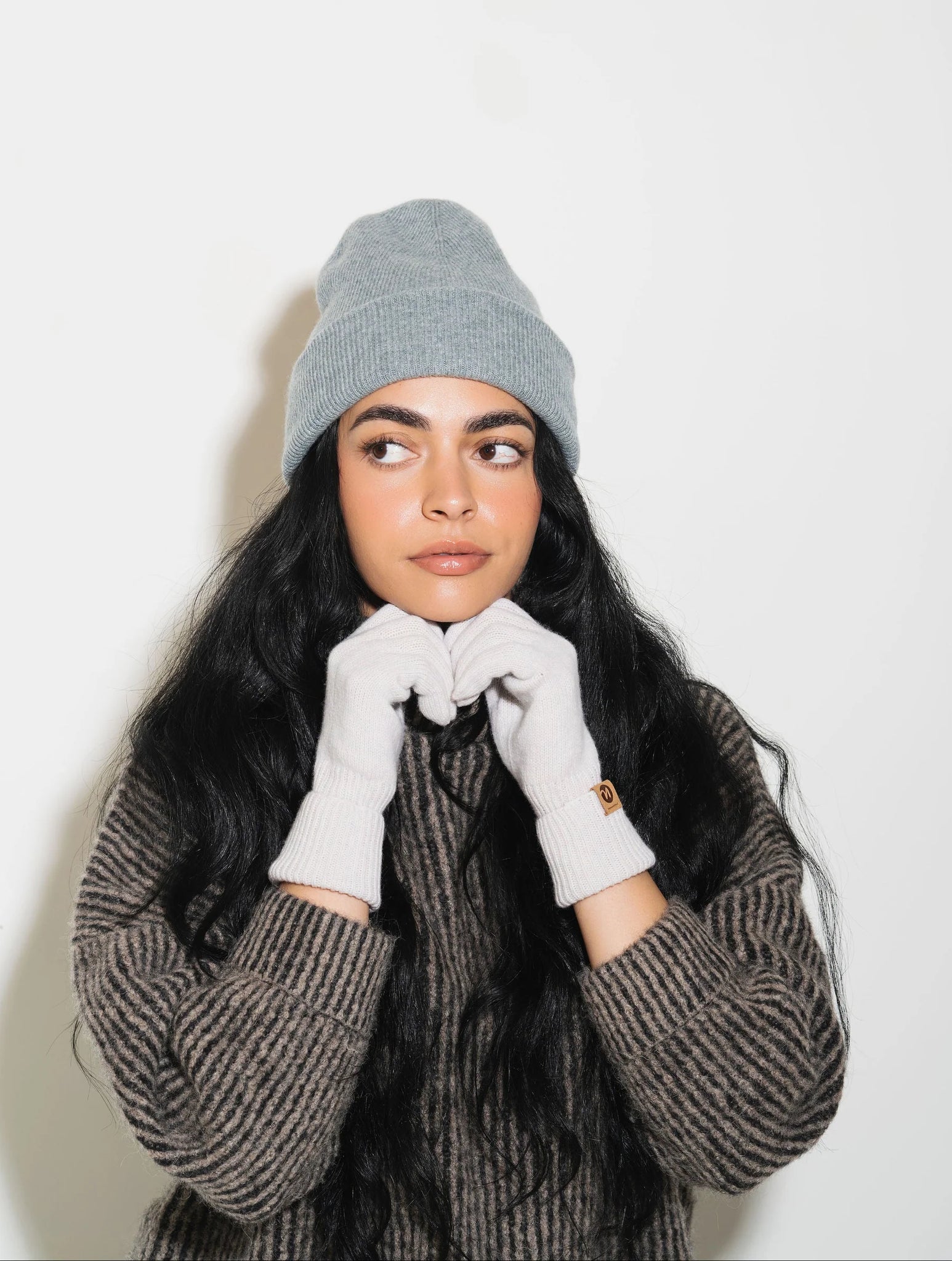 Luxe Gloves in Chai