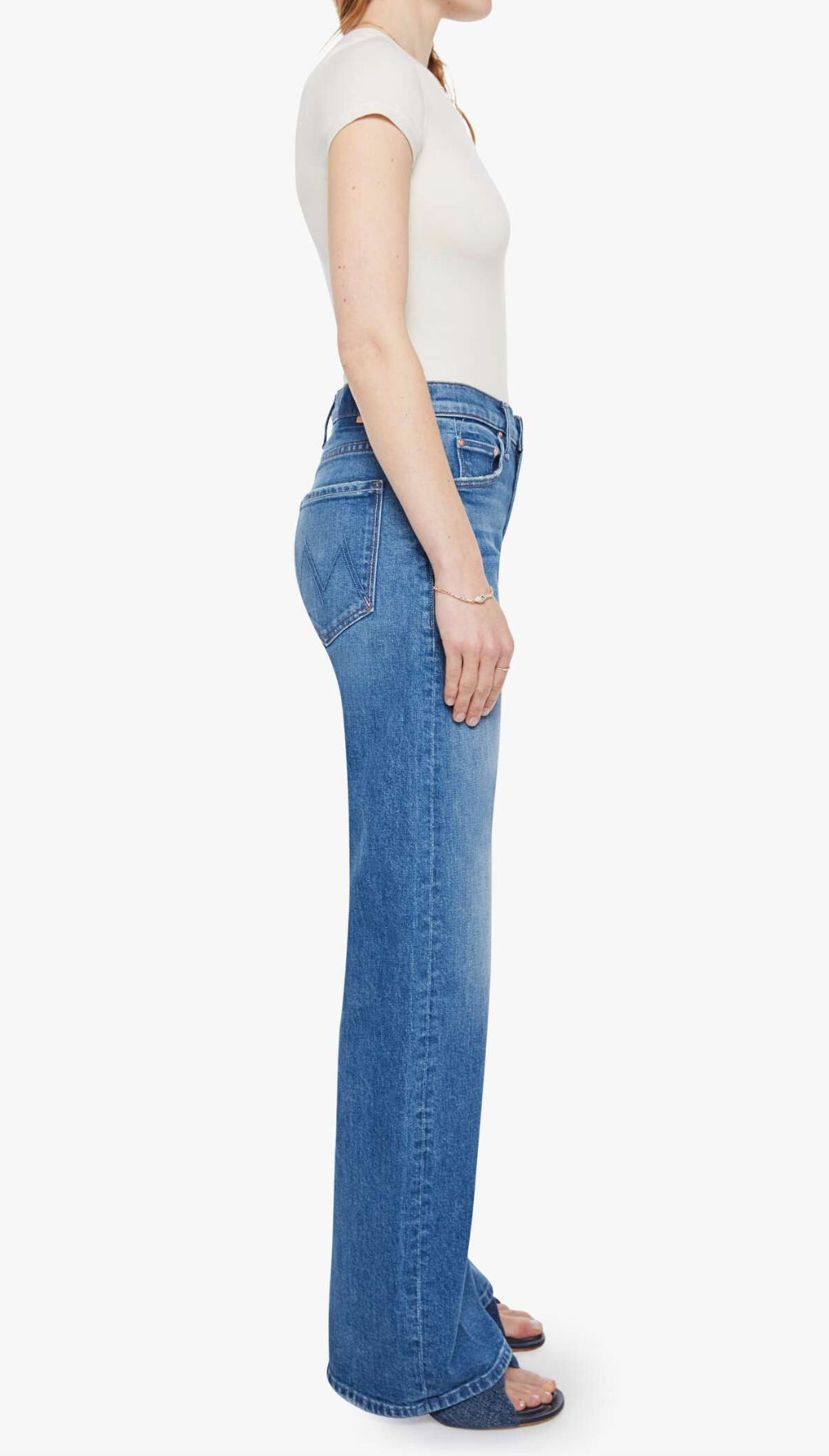 The Mid Rise Lasso Sneak in Get Two Birds Stoned