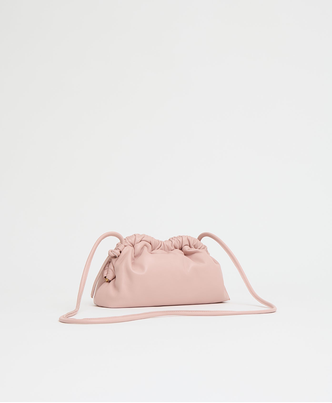 Mini Cloud Clutch in Zucchero