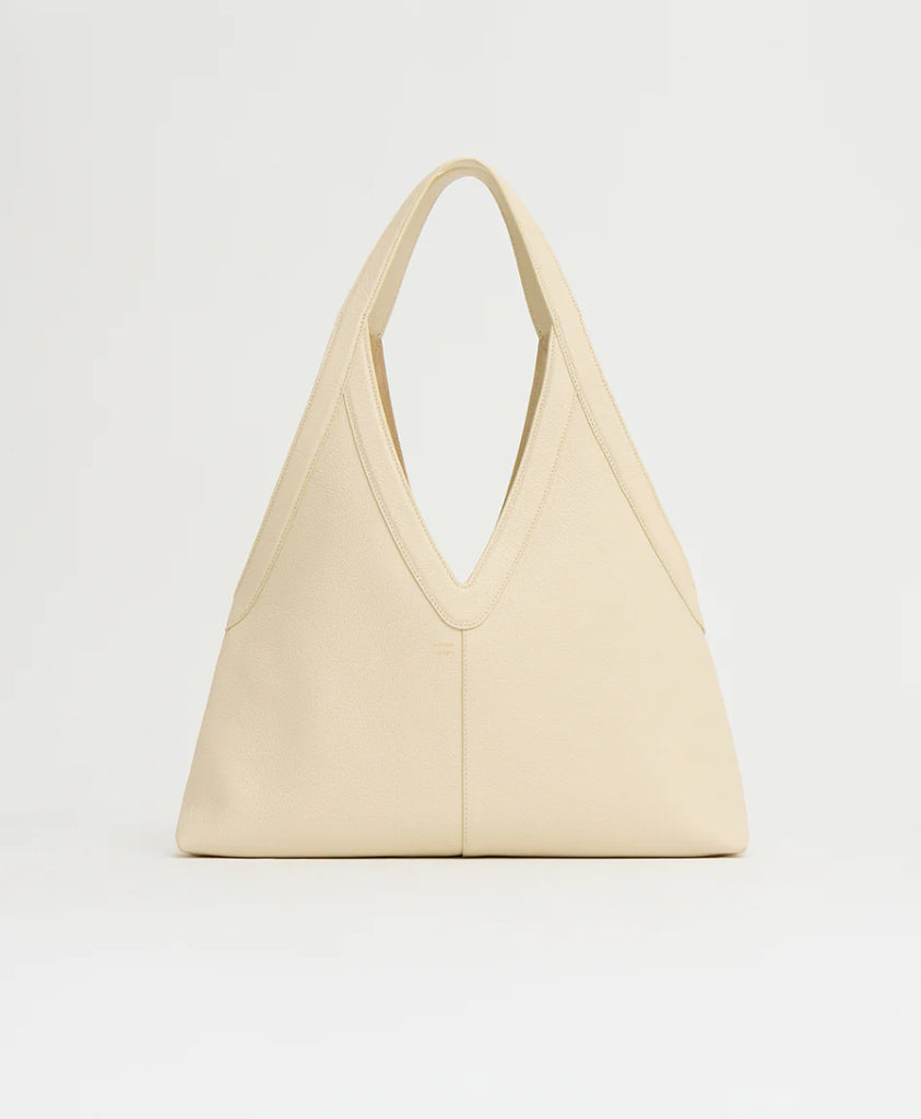 Soft M Tote in Jasmine