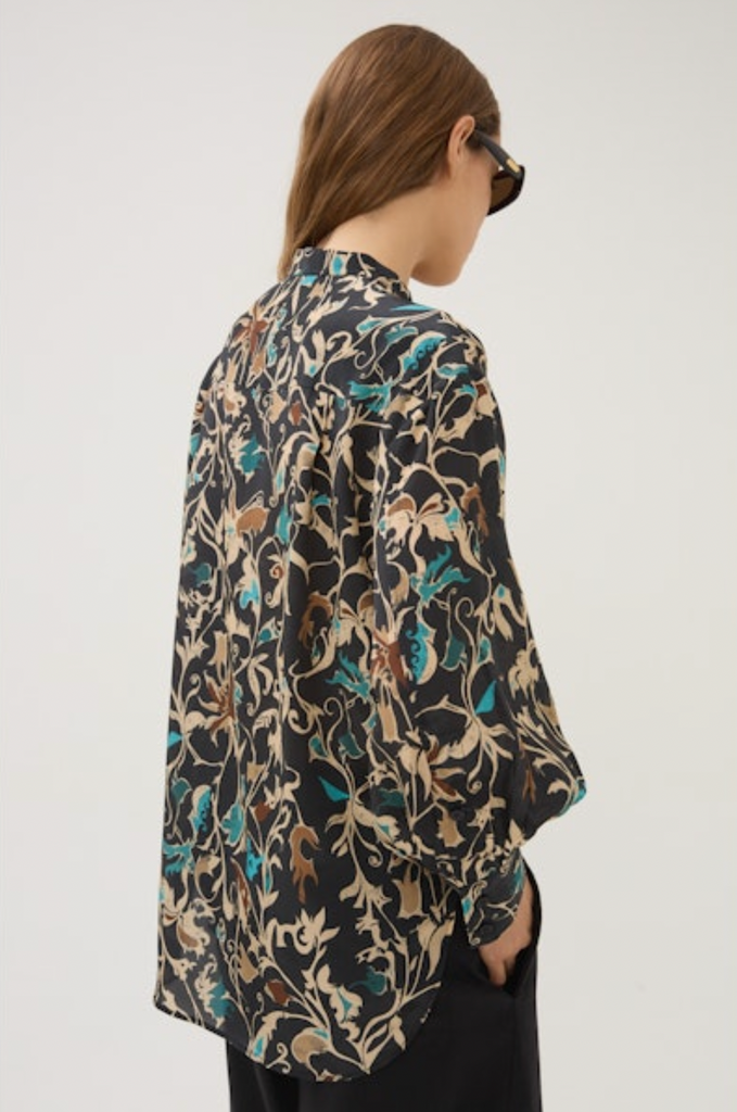 Berry Bianca Blouse in Black
