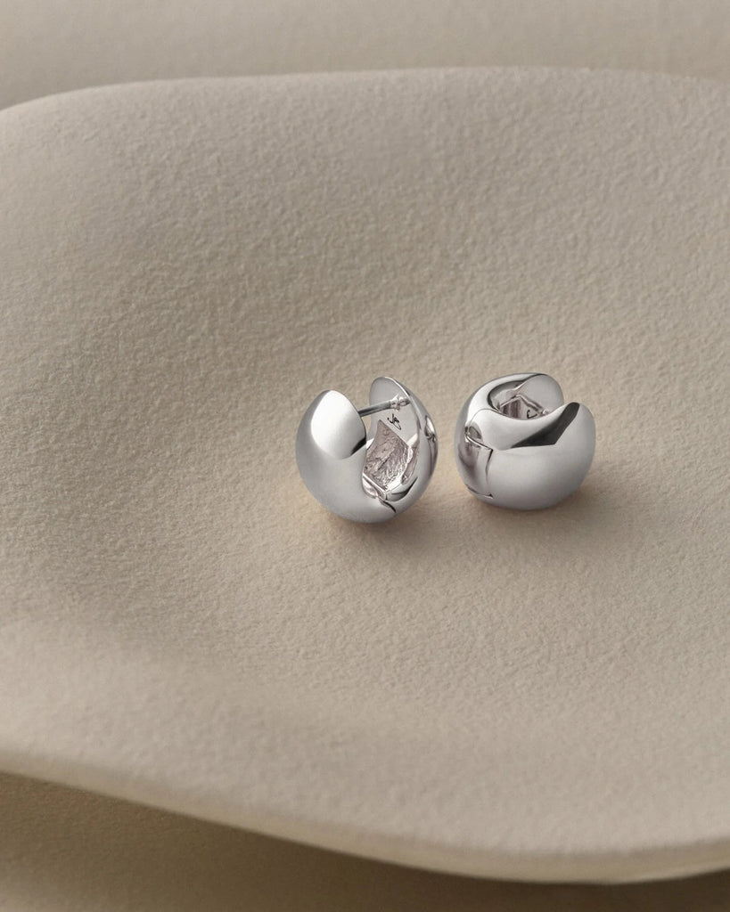 Mini Gemma Hoop Earrings in Silver